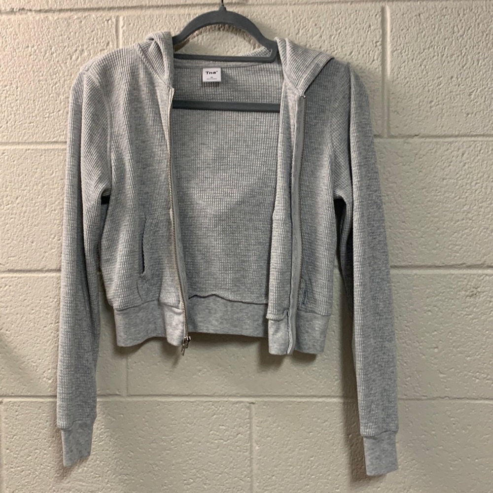 Aritzia Cropped Sweatshirt